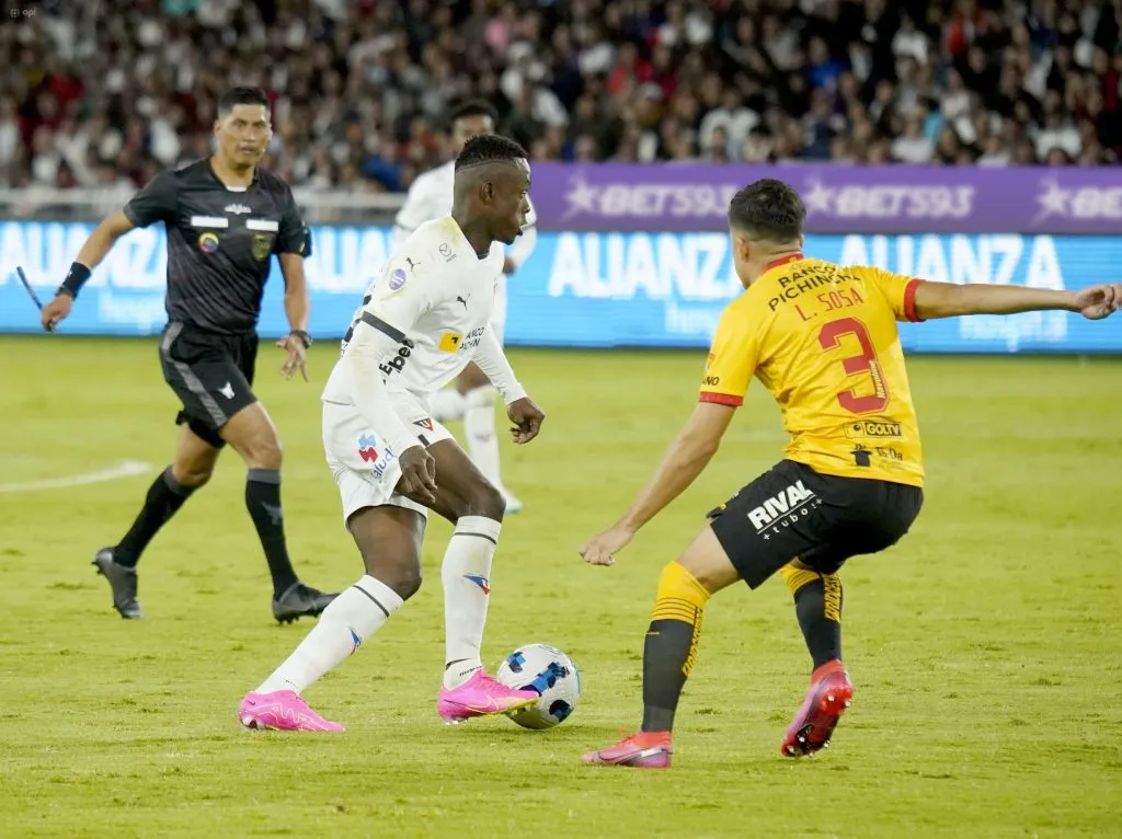 Barcelona SC venció a Liga de Quito en este 2023 con un autogol de José Angulo en el final del primer tiempo. (FOTO: API)