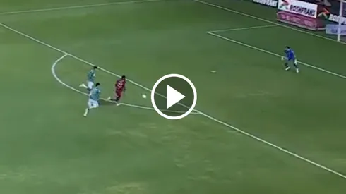 Jordy Caicedo anotó un gran gol Atlas