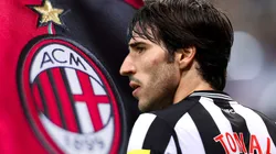 El Milan mostró su apoyo a Sandro Tonali