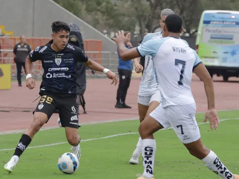 La figura de Ecuador: Kendry Páez fue muy aclamado por los hinchas en Guayaquil