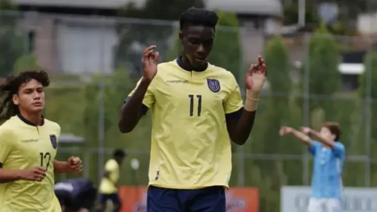 Allen Obando es el único jugador de Barcelona SC que se mantiene en el proceso de la Selección de Ecuador juvenil.