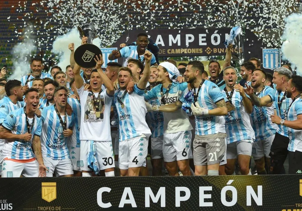 Racing es el club más ganador del Trofeo de Campeones.
