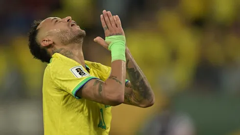 El brasileño será operado en las próximas horas y estará fuera de las canchas hasta el 2024.