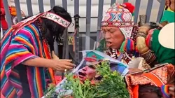 Chamanes hacen duelo místico como previa del partido entre Perú y Argentina