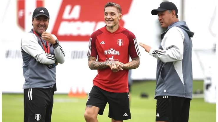 Oliver Sonne, el lateral con raíces peruanas que podría jugar contra Argentina