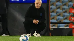 Bielsa hizo una pausa a la preparación del duelo con Brasil para enviar mensaje a Matías Fernández