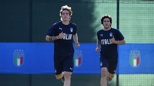 Nicolo Zaniolo y Sandro Tonali.