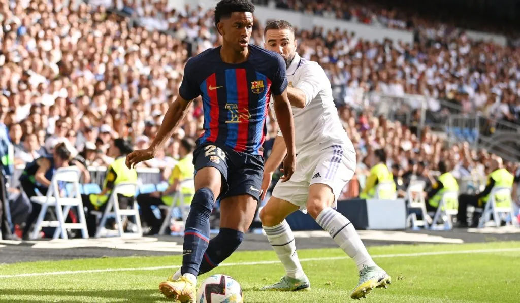 Alejandro Balde vs. Real Madrid: Getty Images