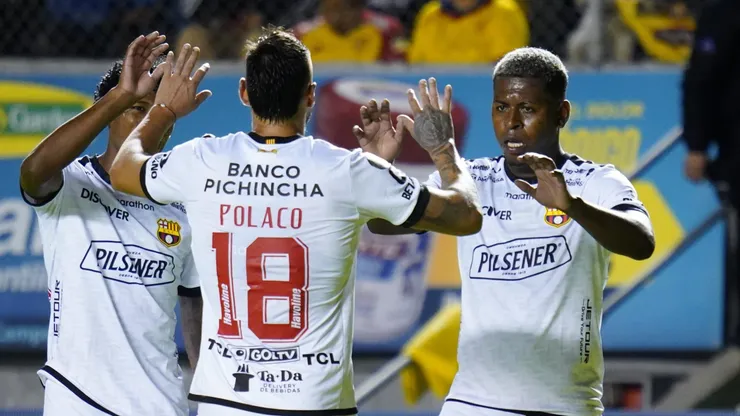 Directivo avisa con traer al FBI por Barcelona SC