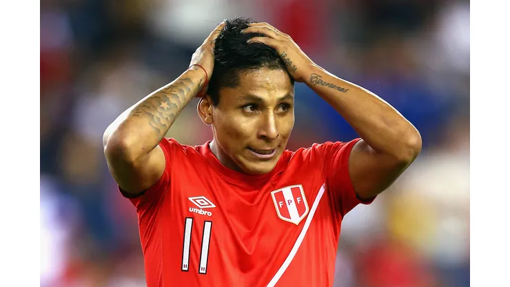 FOXBORO, MA - JUNE 12: Raul Ruidiaz #11 of Peru reacts in the second half against Brazil during a 2016 Copa America Centenario Group B match at Gillette Stadium on June 12, 2016 in Foxboro, Massachusetts. (Photo by Tim Bradbury/Getty Images)