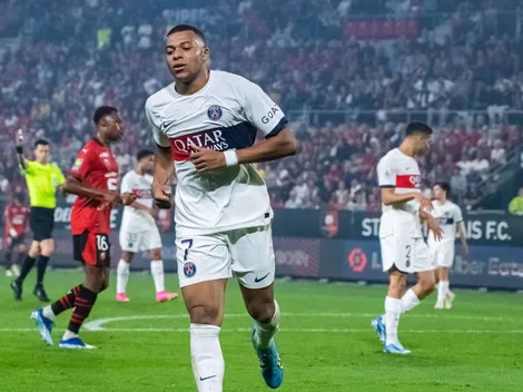 ¿QUÉ HIZO? Mbappé erró un gol sin arquero