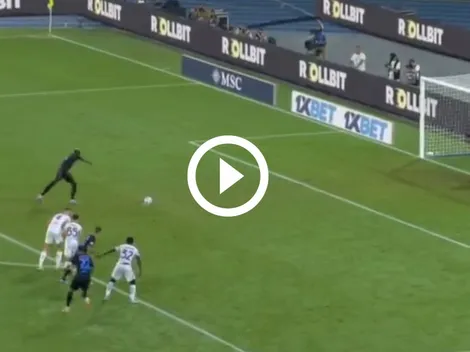 Napoli lo iguala ante Fiorentina antes del descanso: Osimhen no falla desde los 12 pasos