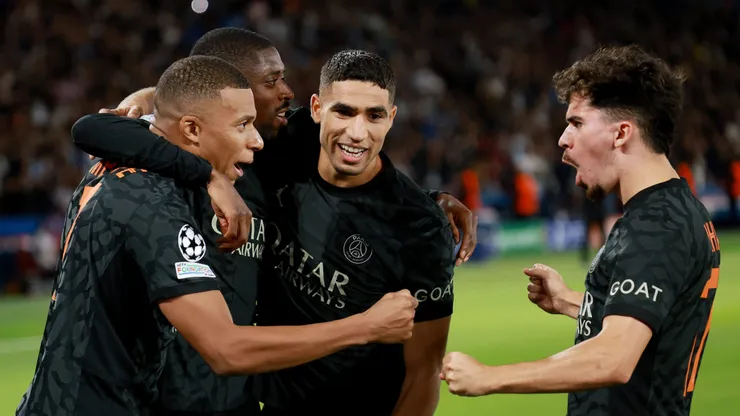 Suspendieron a cuatro figuras de PSG por cánticos ofensivos
