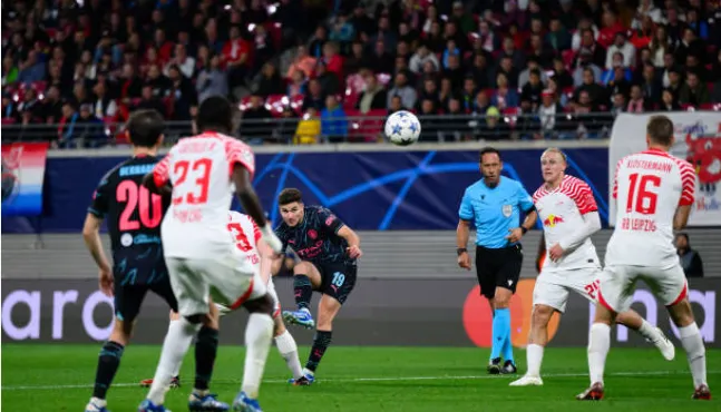 El gol de Julián Álvarez para el Manchester City vs. Leipzig. Getty Images.