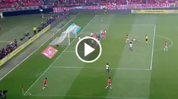 Inter se puso en ventaja a los 10 minutos tras el grave error de Fabio