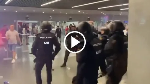 Incidentes en el Metropolitano con los hinchas de Feyenoord