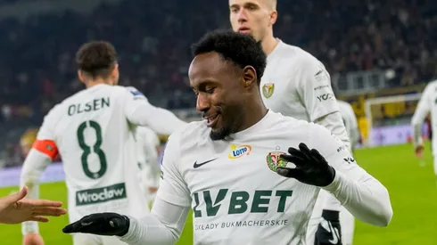 El jugador ecuatoriano marcó un golazo en Polonia.