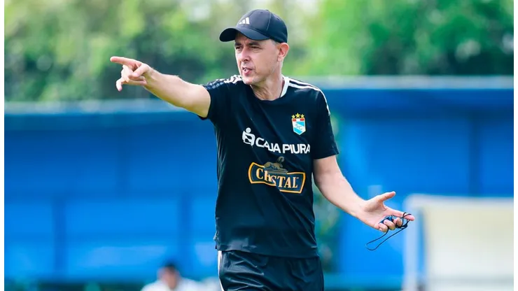 Tiago Nunes sería el responsable de la crisis en Sporting Cristal