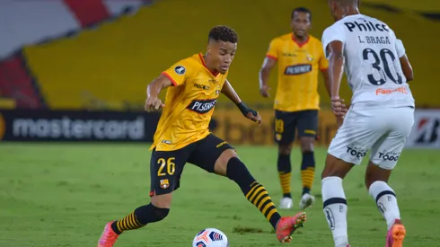 Byron Castillo es el jugador actual con la deuda más alta. Foto: Getty.