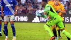 Brasil presentó la camiseta para el Mundial