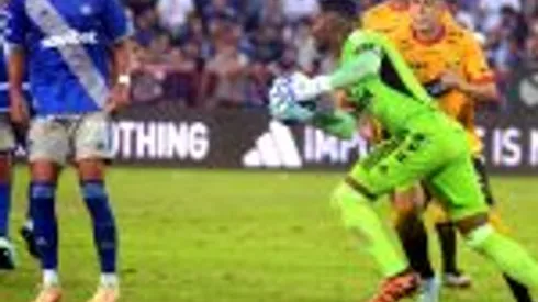 Brasil presentó la camiseta para el Mundial