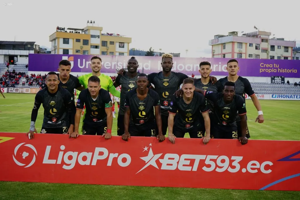 Libertad logró salvar la categoría en este 2023 en el penúltimo partido contra Técnico Universitario. (Foto: API)