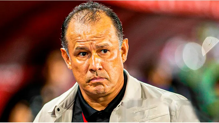 Juan Reynoso.