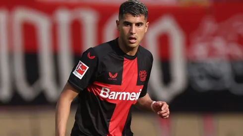 Exequiel Palacios en un encuentro con Bayer Leverkusen.