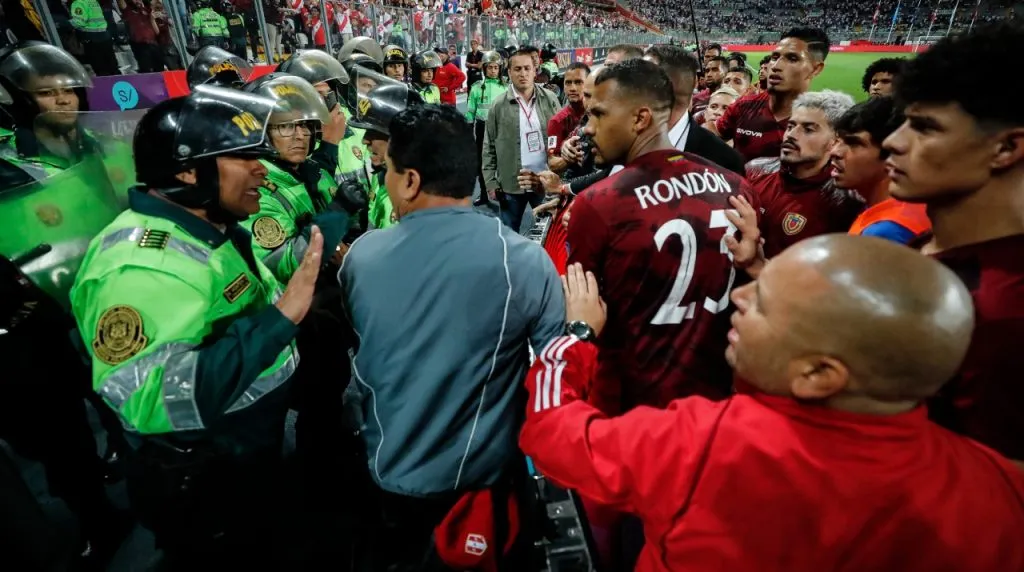 Rondón en el escándalo con la Policía de Perú. (Foto: Getty Images)