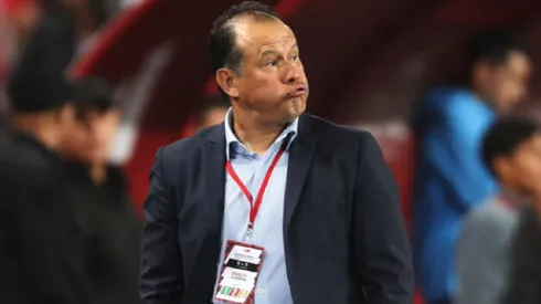 ¿Por qué Juan Reynoso todavía no es despedido de la Selección Peruana?