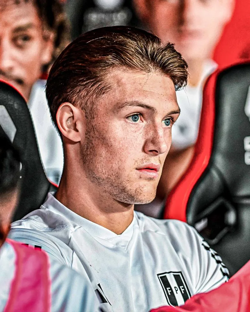 Oliver Sonne en la banca de la Selección Peruana. (Foto: Selección Peruana Prensa)