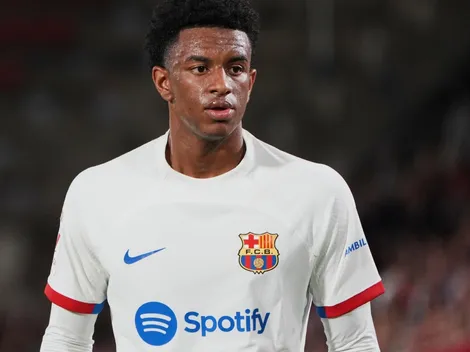 Barcelona no descarta vender a Balde