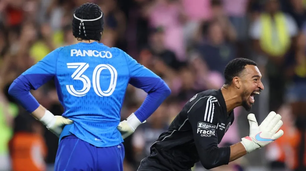 Callender (der.) atajó el último penal en la final de la Leagues Cup. (Foto: Getty Images).