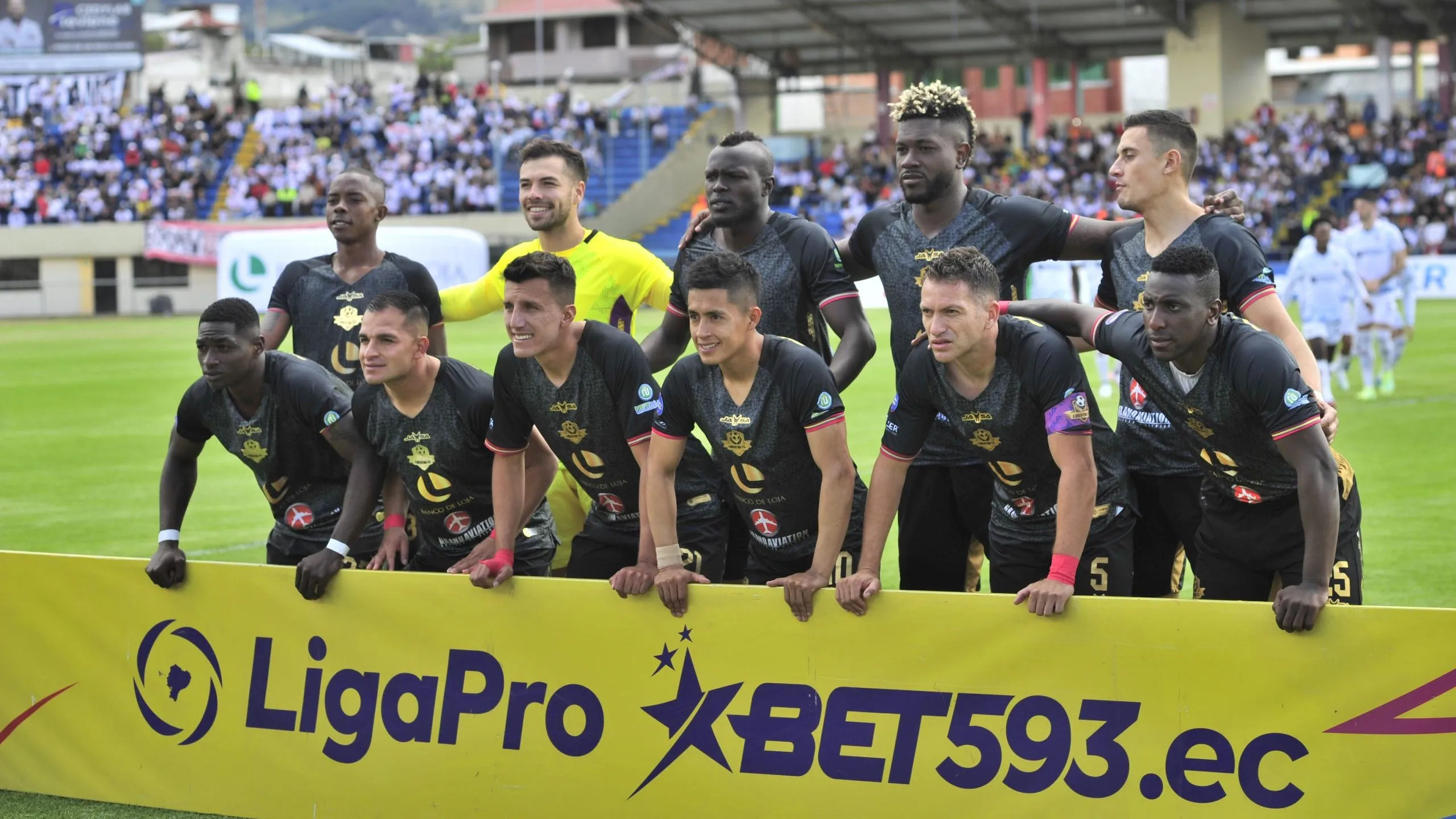 Libertad de Loja jugó su último partido de la LigaPro en la jornada 13 ante Liga de Quito, donde cayó 2×0. (FOTO:  API)