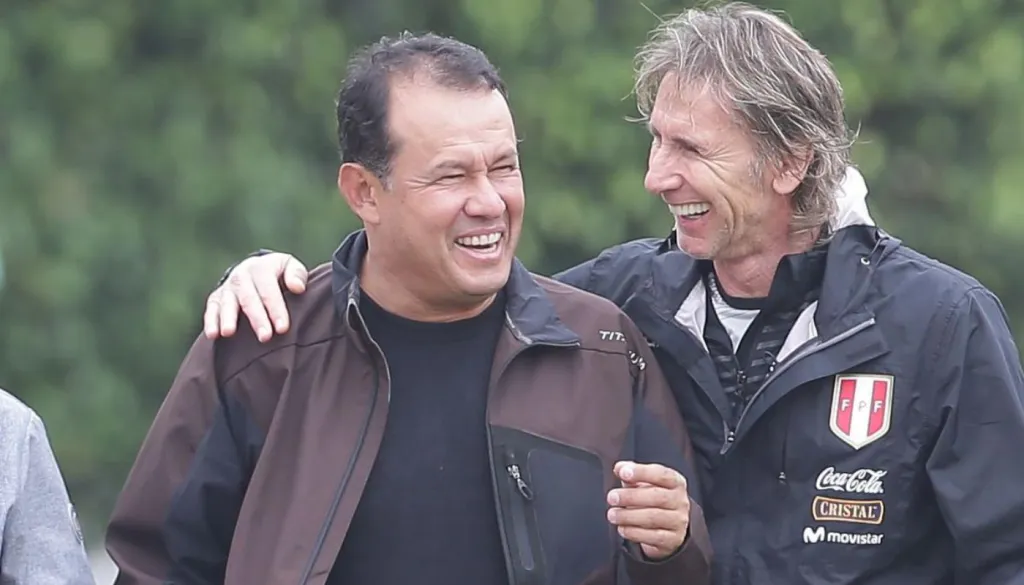 Gareca y Reynoso charlando en VIDENA. (Foto: Selección Peruana Prensa)
