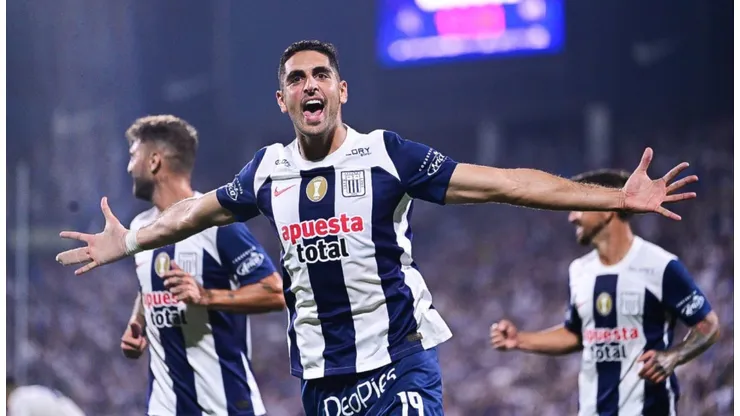 Alianza Lima: Mauricio Larriera sorprende con cambios de última hora ante Universitario