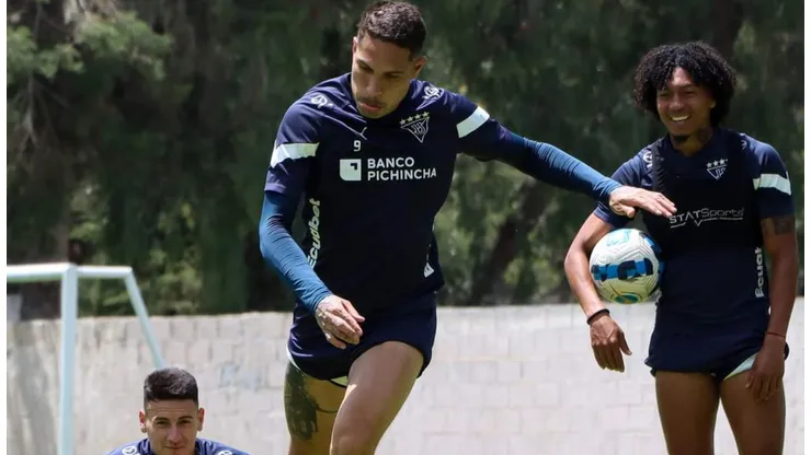 ¿Paolo Guerrero renovará contrato con Liga de Quito en Ecuador?