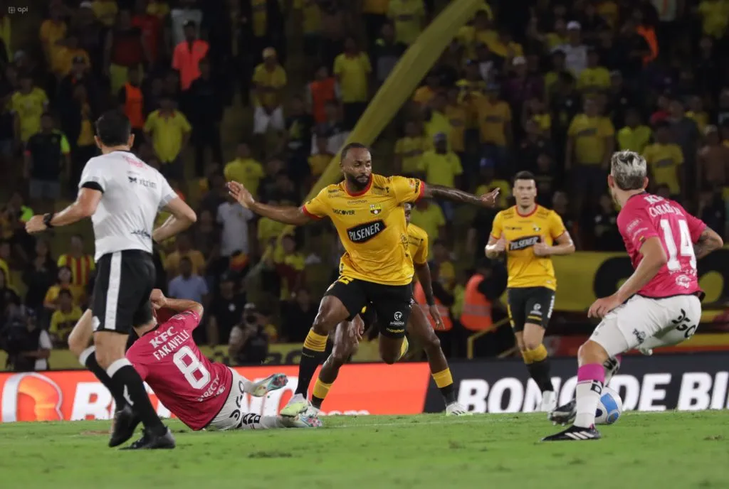 Leonai Souza ha sido uno de los mejores jugadores de Barcelona SC en esta temporada. (Foto: API)