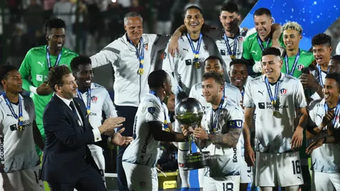 En Brasil corean el nombre de Liga de Quito