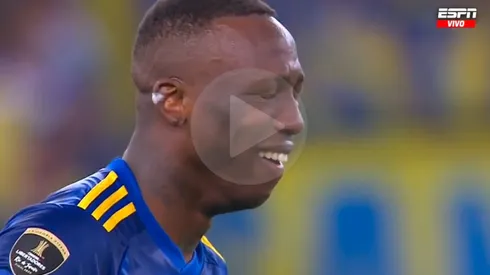 Segundo gol de Fluminense provoca lágrimas de impotencia en Luis Advíncula