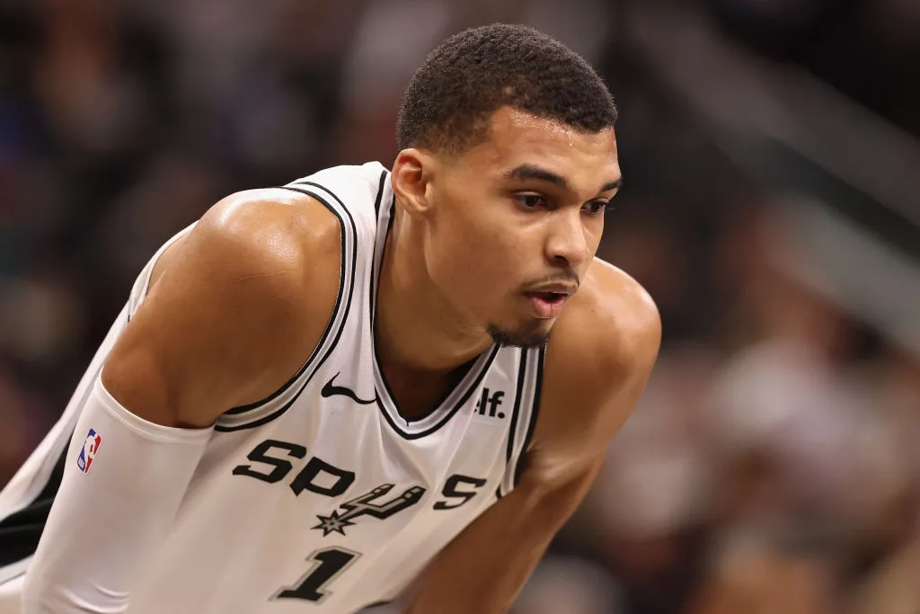 Wemby sigue sorprendiendo a la NBA. (Foto: Getty)