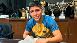 Piero Quispe y Pumas.
