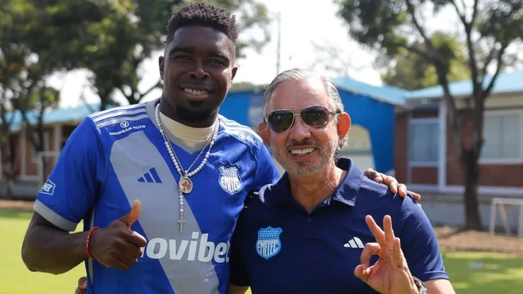 El volante habló sobre su continuidad en Emelec