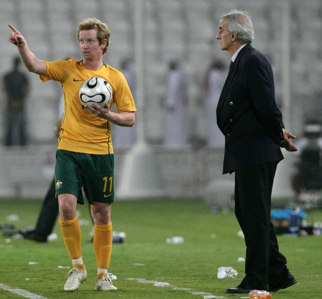 Jorge Fossati dirigiendo a la Selección de Qatar. (Foto: Getty).
