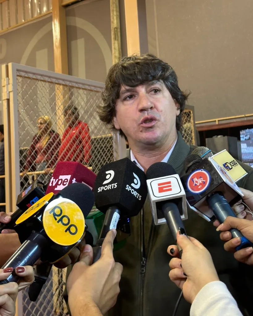 Jean Ferrari en el último acto oficial de Universitario de Deportes. (Foto: Darinka Zumaeta).