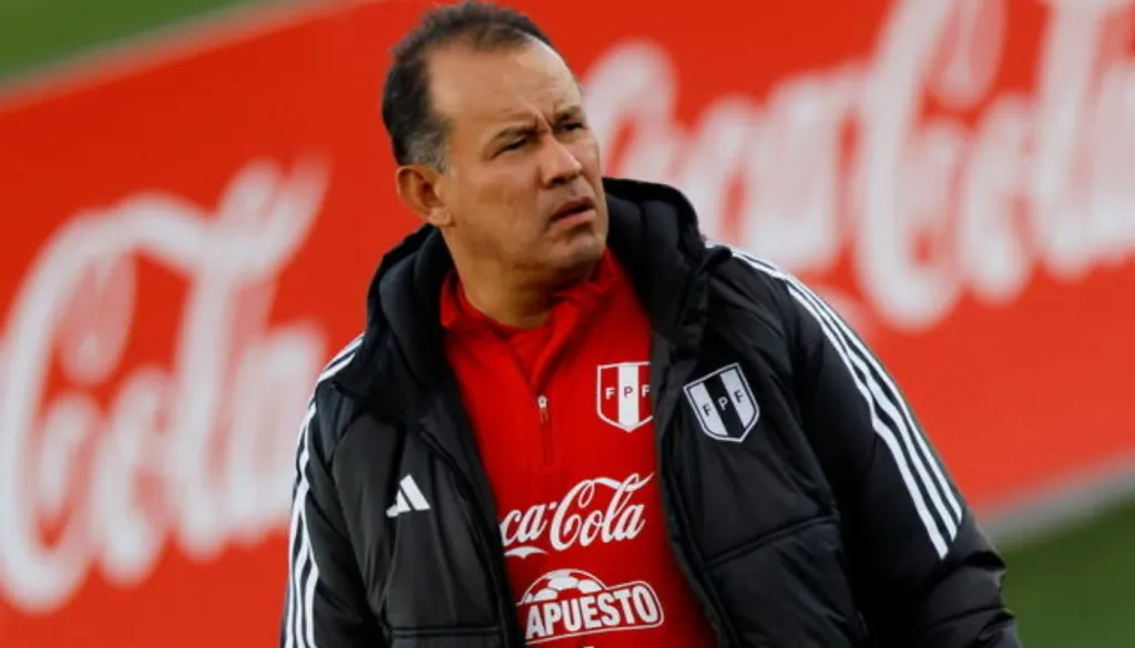 Juan Reynoso Selección Peruana