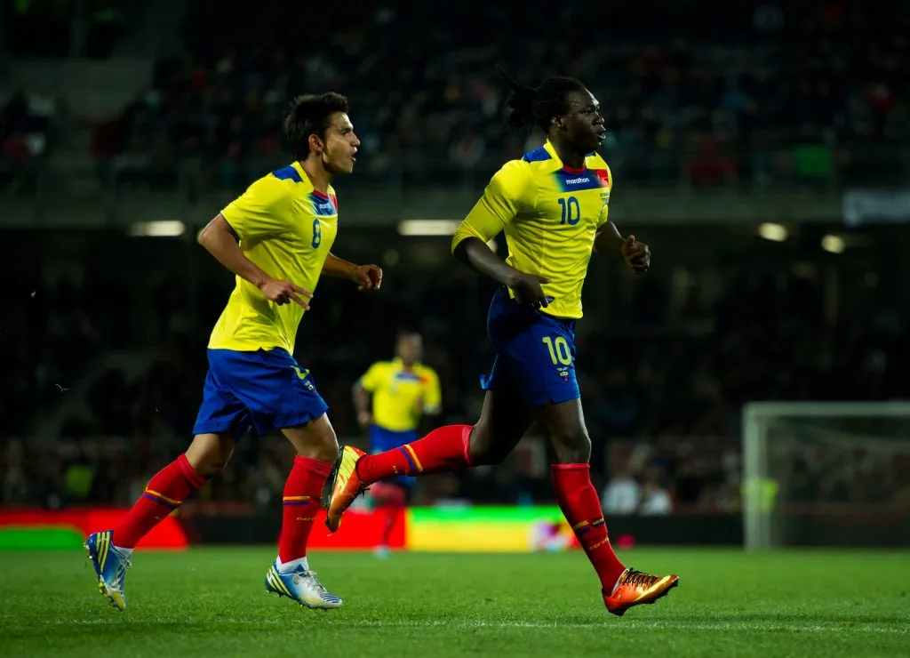 Felipe Caicedo celebrando un gol con la Selección de Ecuador vs. Portugal. Foto: Getty.