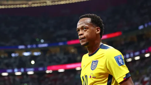 AL KHOR, QATAR - NOVEMBER 20: Romario Ibarra of Ecuador reacts towards fans after being substituted during the FIFA World Cup Qatar 2022 Group A match between Qatar and Ecuador at Al Bayt Stadium on November 20, 2022 in Al Khor, Qatar. (Photo by Francois Nel/Getty Images)