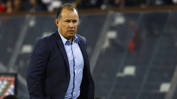 Juan Reynoso suena para regresar a dirigir a México