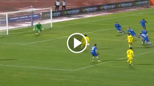 El ecuatoriano anotó un doblete para clasificar a su equipo